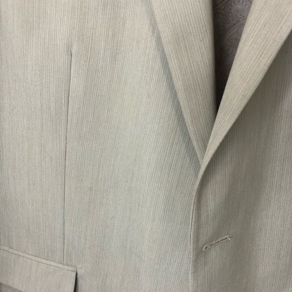 Chaps cream 2 button blazer suit jacket, size 46L - Picture 2 of 8